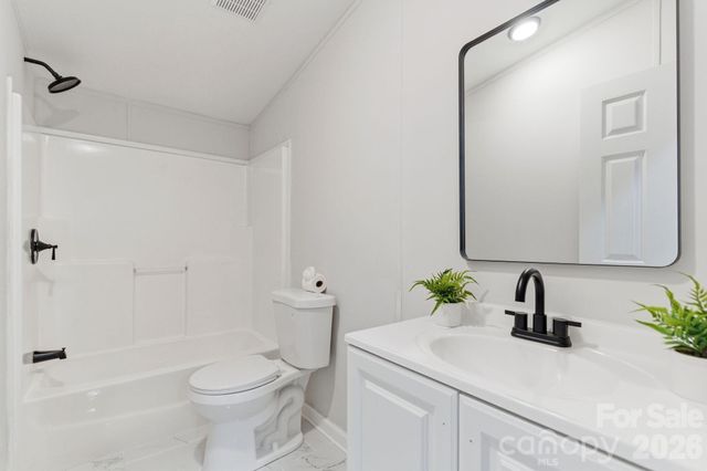 481 Harrell Road, Burgaw, NC 28425