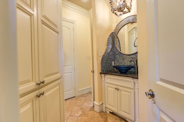 15606 Evanston Avenue, Lubbock, TX 79424