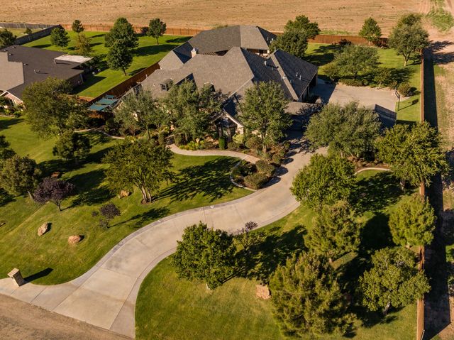 15606 Evanston Avenue, Lubbock, TX 79424