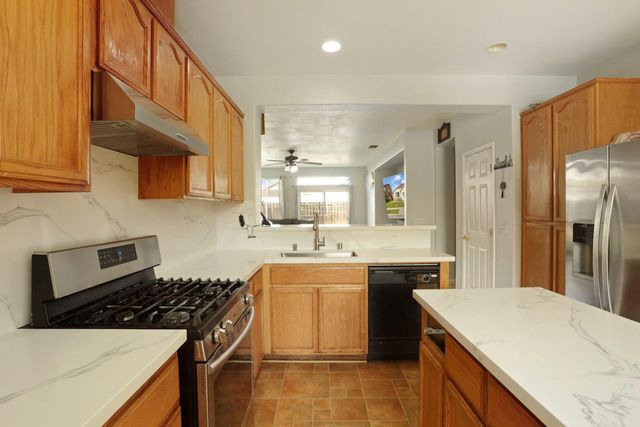 1771 Fontanella Way, Stockton, CA 95205