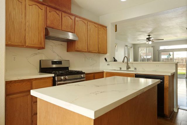 1771 Fontanella Way, Stockton, CA 95205