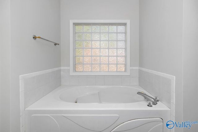 411 N Seneca Drive, Trinity, AL 35673