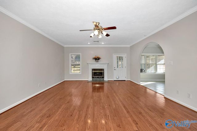 411 N Seneca Drive, Trinity, AL 35673