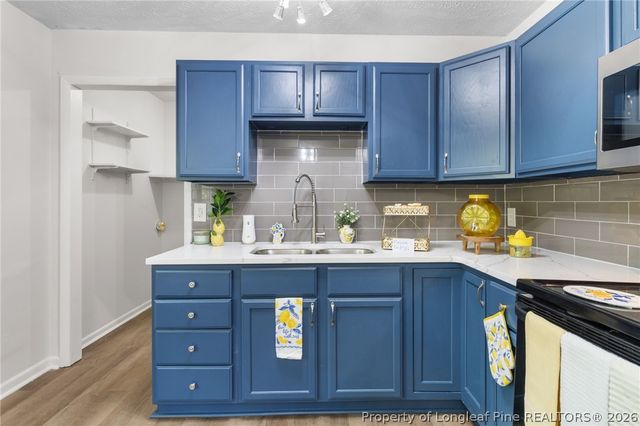 1609 Grandview Drive, Fayetteville, NC 28314