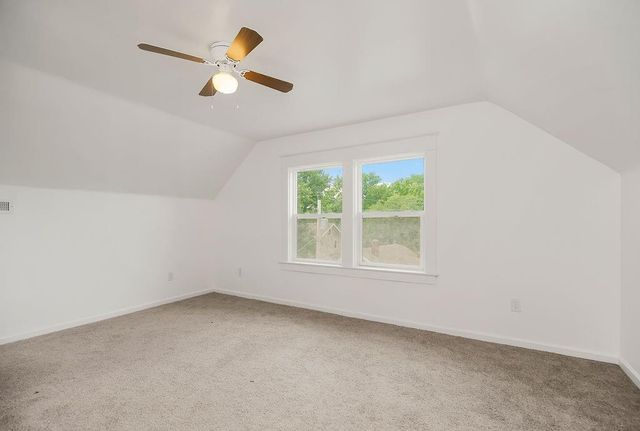 3128 SW Summit Trafficway, Kansas City, MO 64111