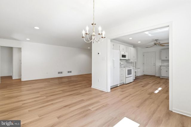 312 WOODVALE DRIVE, Chambersburg, PA 17201