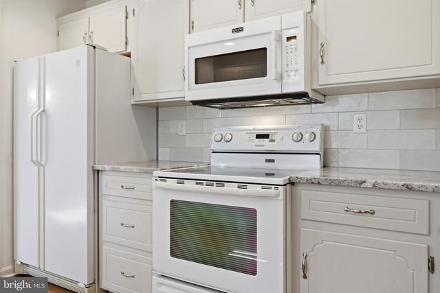 312 WOODVALE DRIVE, Chambersburg, PA 17201