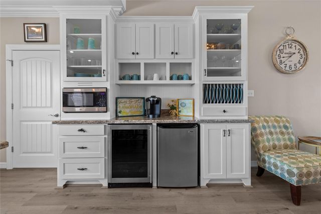 3026 Copacabana Drive, Crystal Beach, TX 77650