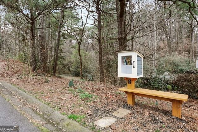 2233 Guinevere Way NE, Atlanta, GA 30345