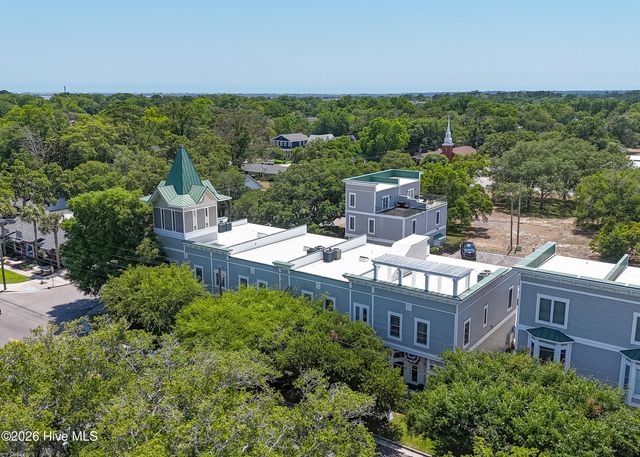 701 N Howe Street 8, Saint James, NC 28461