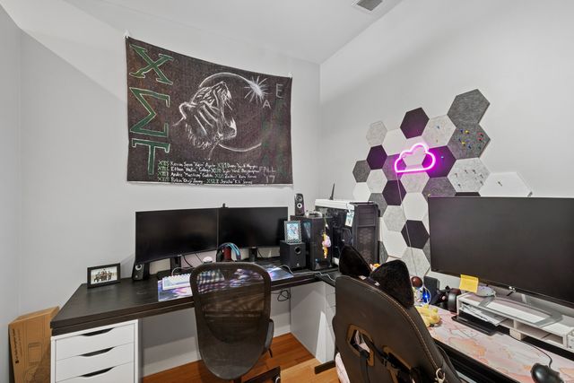 500 W SUPERIOR Street 1108, Chicago, IL 60654