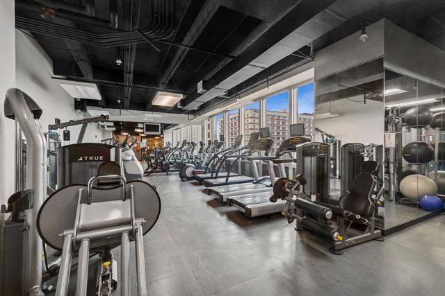 500 W SUPERIOR Street 1108, Chicago, IL 60654