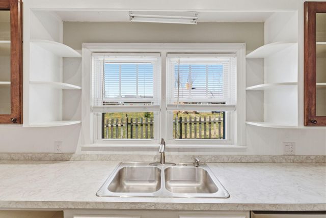 225 E Broadway Street, Danville, KY 40422