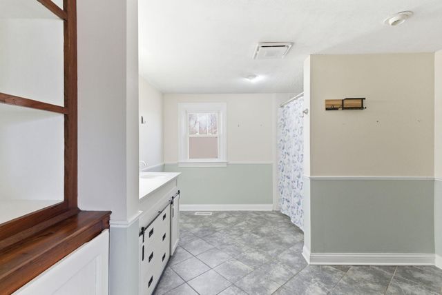 225 E Broadway Street, Danville, KY 40422