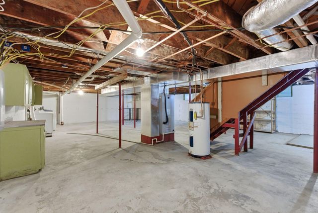 225 E Broadway Street, Danville, KY 40422