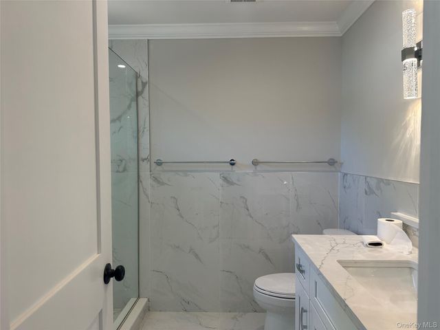 72 Concord Road, Shirley, NY 11967