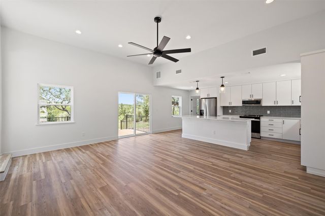 11151 State Highway 71, Spicewood, TX 78669