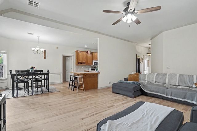 11731 E 119th Street North, Collinsville, OK 74021