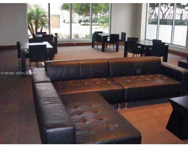 1050 Brickell Ave 3008, Miami, FL 33131