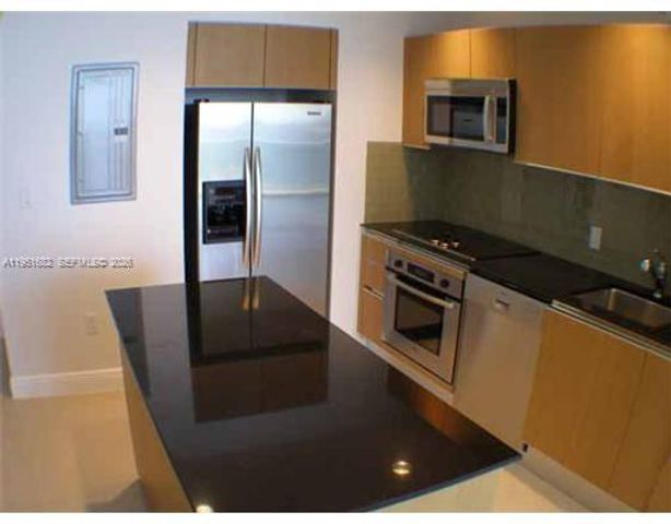 1050 Brickell Ave 3008, Miami, FL 33131