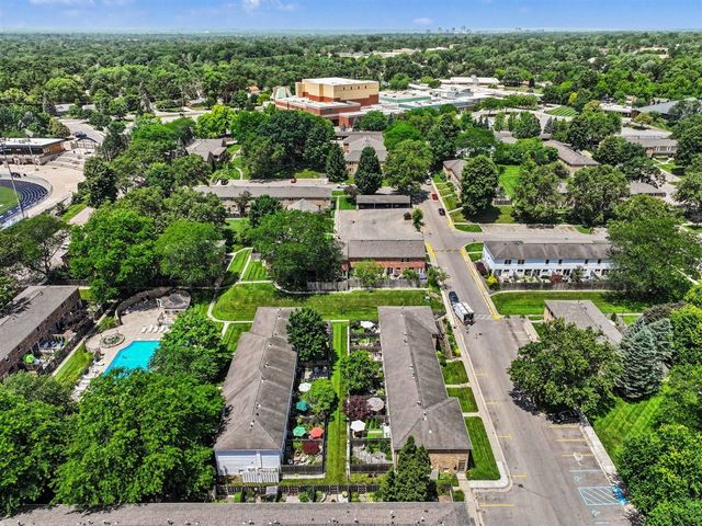 2421 Abbington Drive 30, Grand Rapids, MI 49506