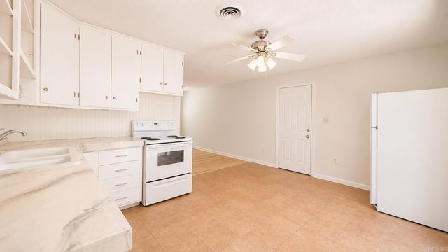 1111 Edgehill Drive, Benton, AR 72015