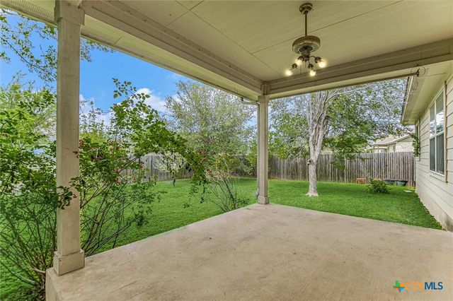 319 Lone Star Boulevard, Hutto, TX 78634