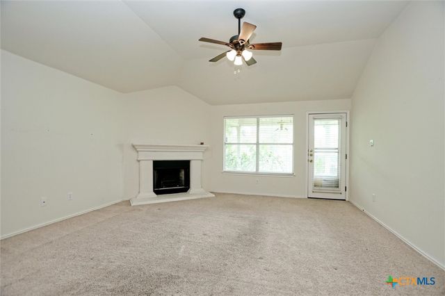 319 Lone Star Boulevard, Hutto, TX 78634