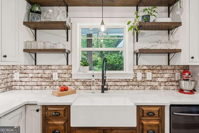 889 Freehome Road, Canton, GA 30115