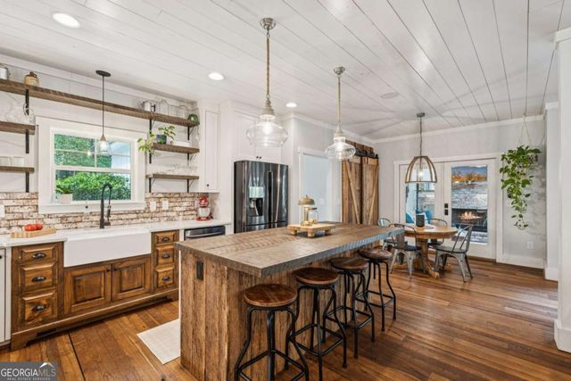 889 Freehome Road, Canton, GA 30115