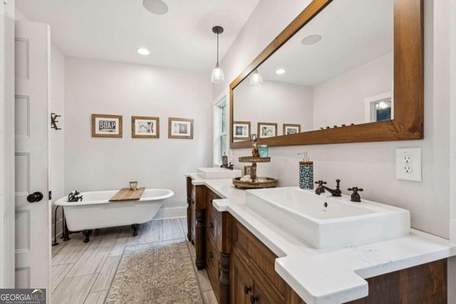 889 Freehome Road, Canton, GA 30115