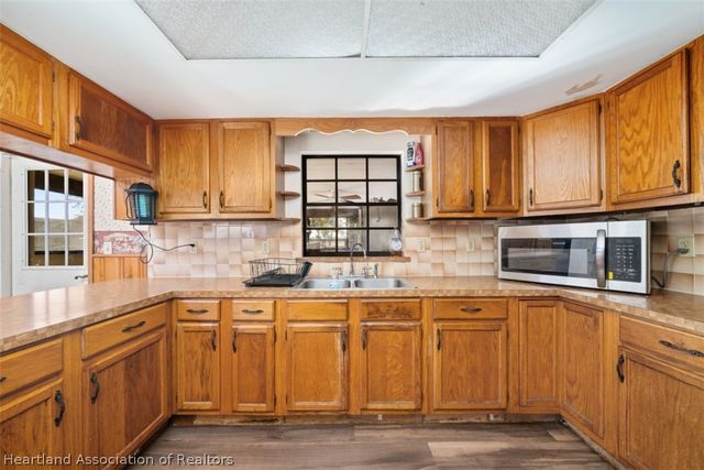 948 S Riverdale Road, Avon Park, FL 33825