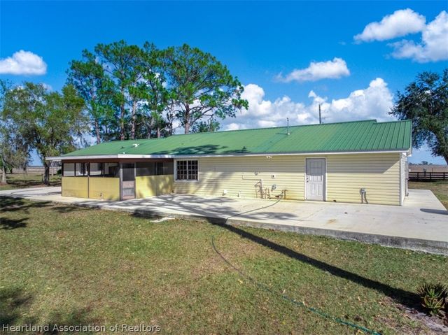948 S Riverdale Road, Avon Park, FL 33825