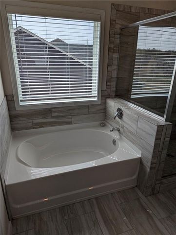 108 Longhorn Way, Auburn, GA 30011