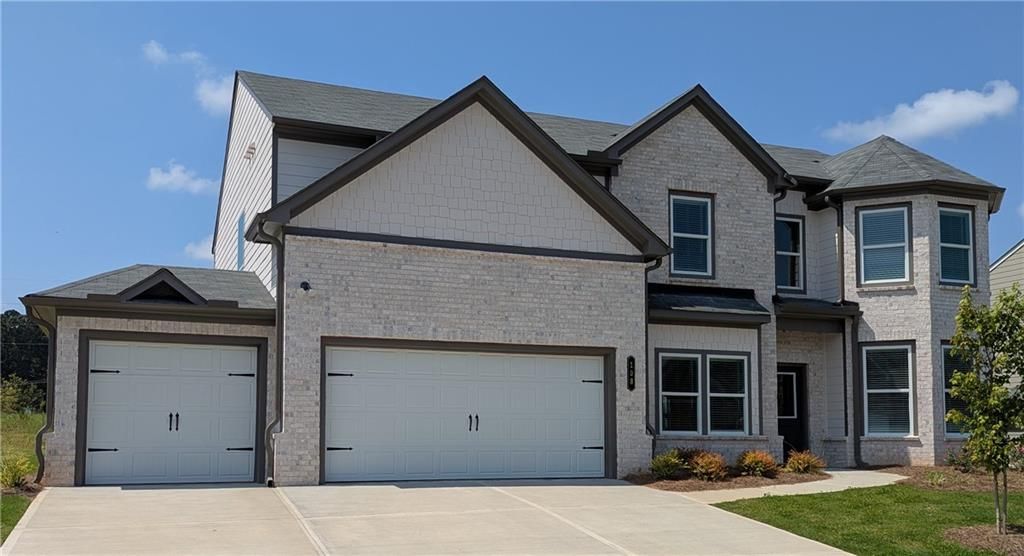 108 Longhorn Way, Auburn, GA 30011