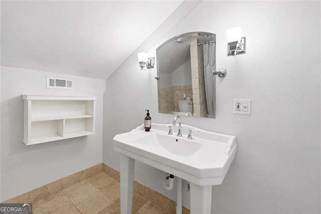 3121 Centerville Rosebud Road, Snellville, GA 30039