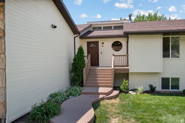 212 S GLEN DR, Farmington, UT 84025