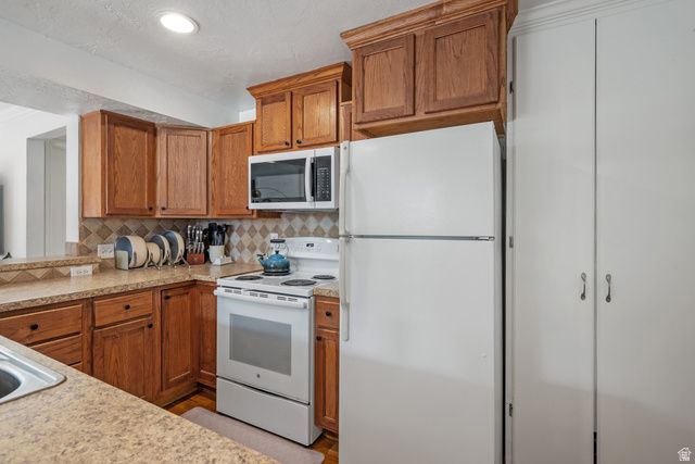 212 S GLEN DR, Farmington, UT 84025