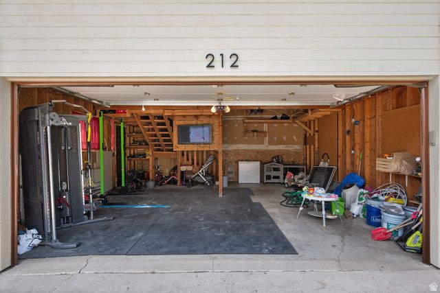 212 S GLEN DR, Farmington, UT 84025