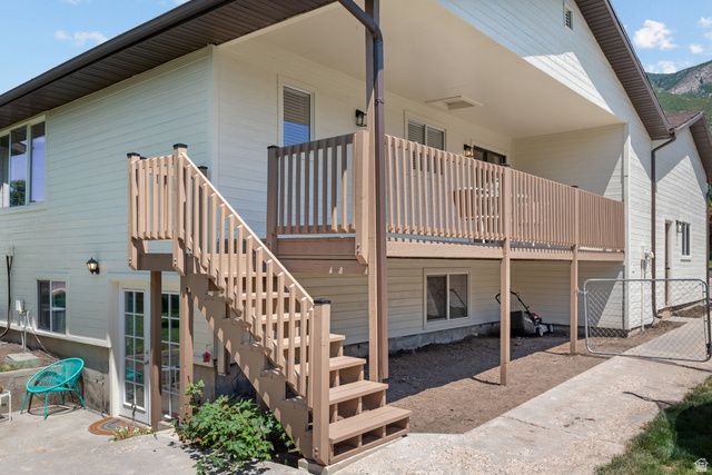 212 S GLEN DR, Farmington, UT 84025