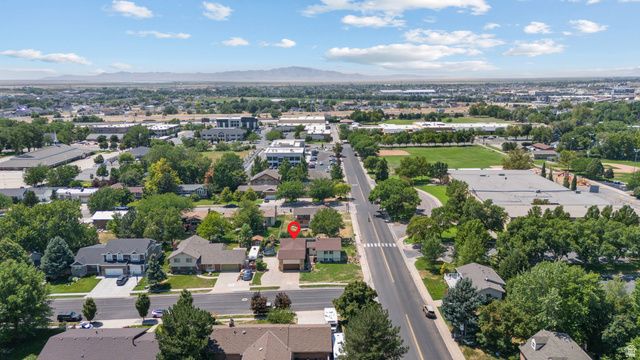 212 S GLEN DR, Farmington, UT 84025