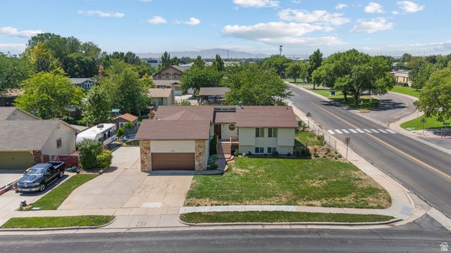 212 S GLEN DR, Farmington, UT 84025