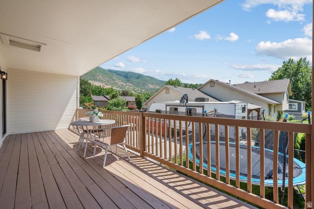 212 S GLEN DR, Farmington, UT 84025