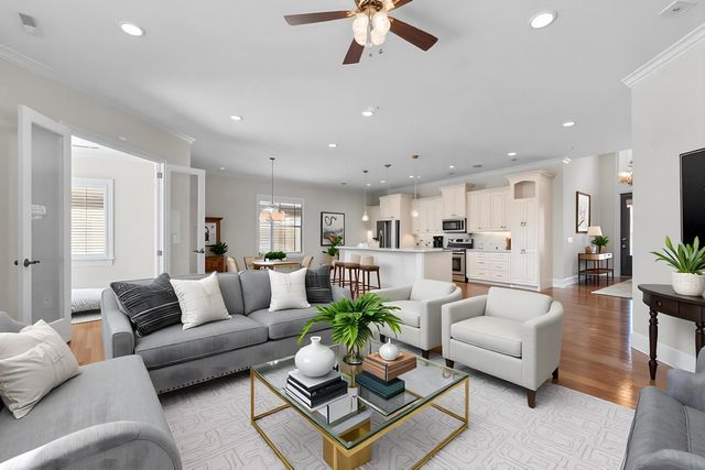 2117 Via Palma Dr., North Myrtle Beach, SC 29582