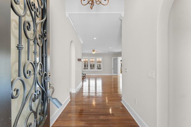 2117 Via Palma Dr., North Myrtle Beach, SC 29582