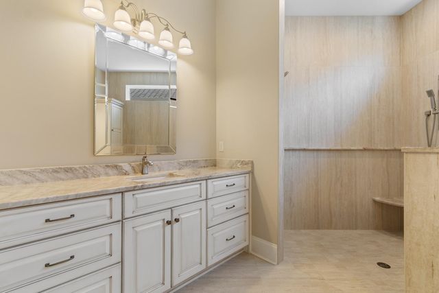 2117 Via Palma Dr., North Myrtle Beach, SC 29582