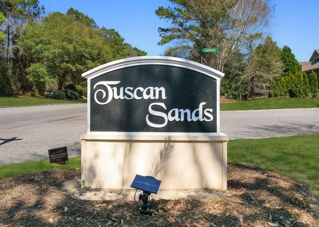 2117 Via Palma Dr., North Myrtle Beach, SC 29582