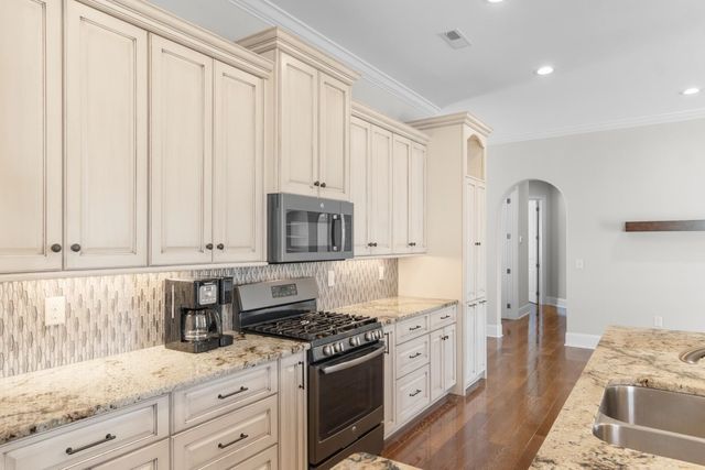 2117 Via Palma Dr., North Myrtle Beach, SC 29582