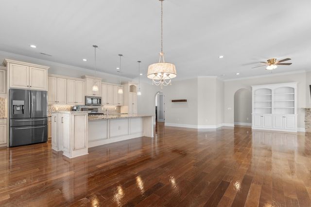 2117 Via Palma Dr., North Myrtle Beach, SC 29582