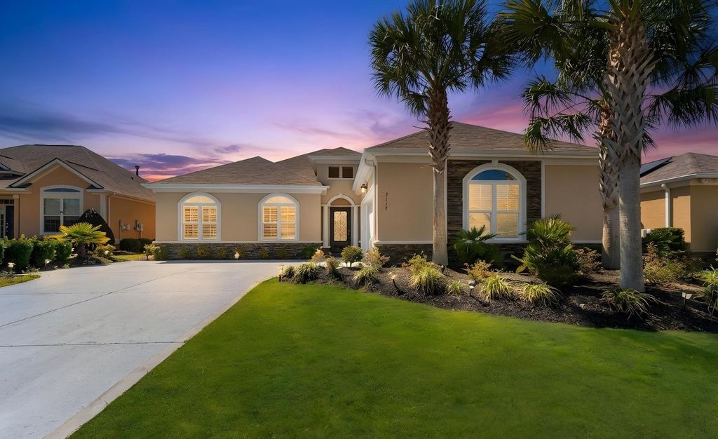 2117 Via Palma Dr., North Myrtle Beach, SC 29582